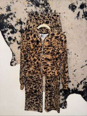 Juicy Couture Leopard Print Velour Zip Hoodie & Pants - Tan, Black